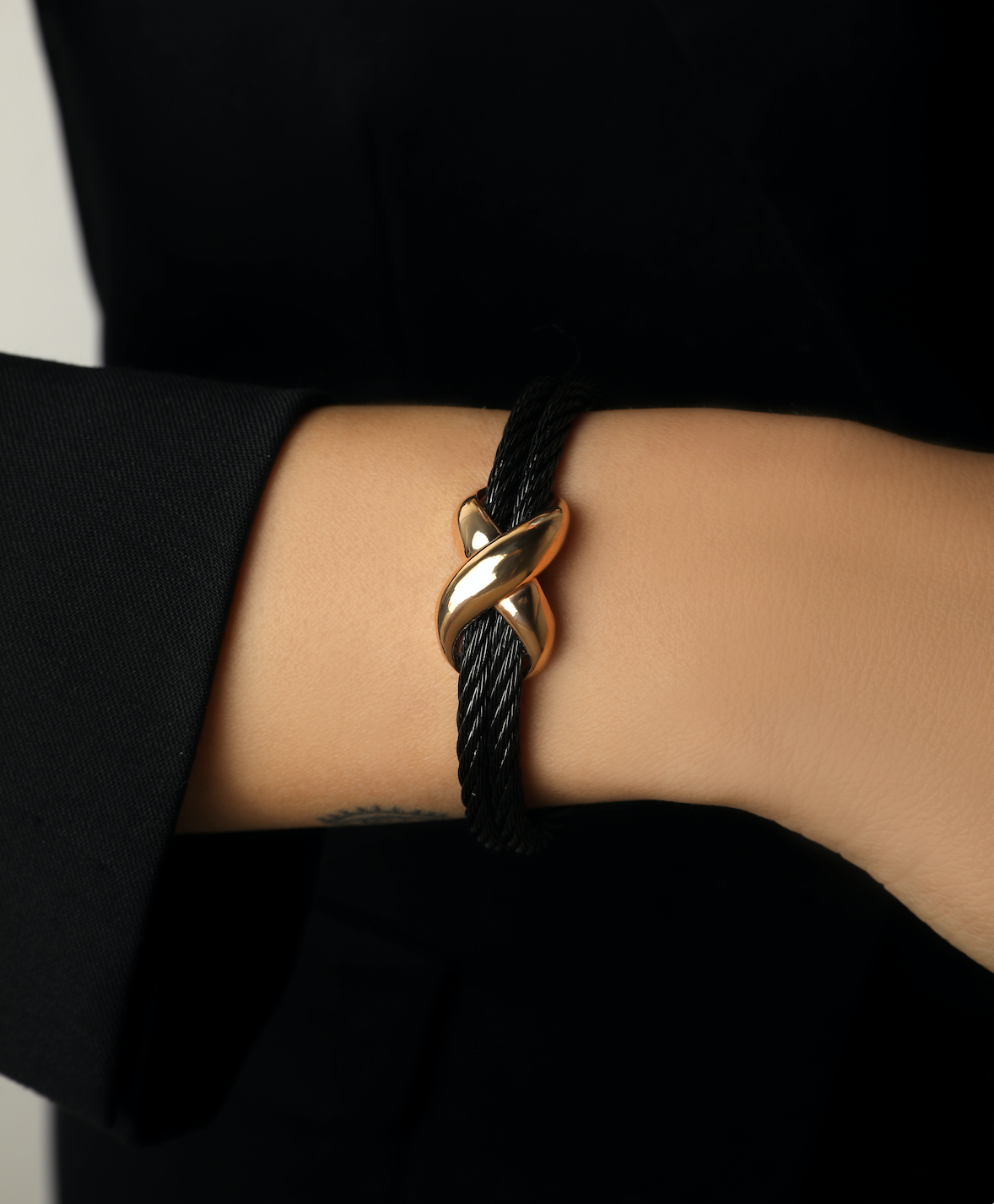 J by boghossian, diamond, gold, bracelet, double cable, twisted motif