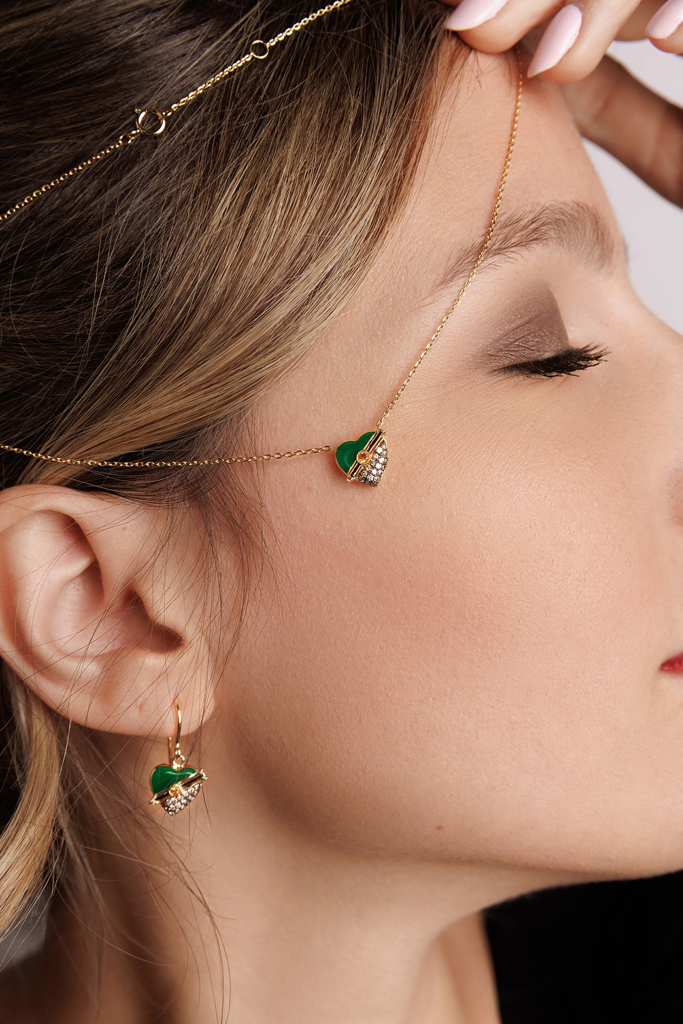  J by boghossian, white diamonds, gold, earrings, heart, brown diamond, green enamel