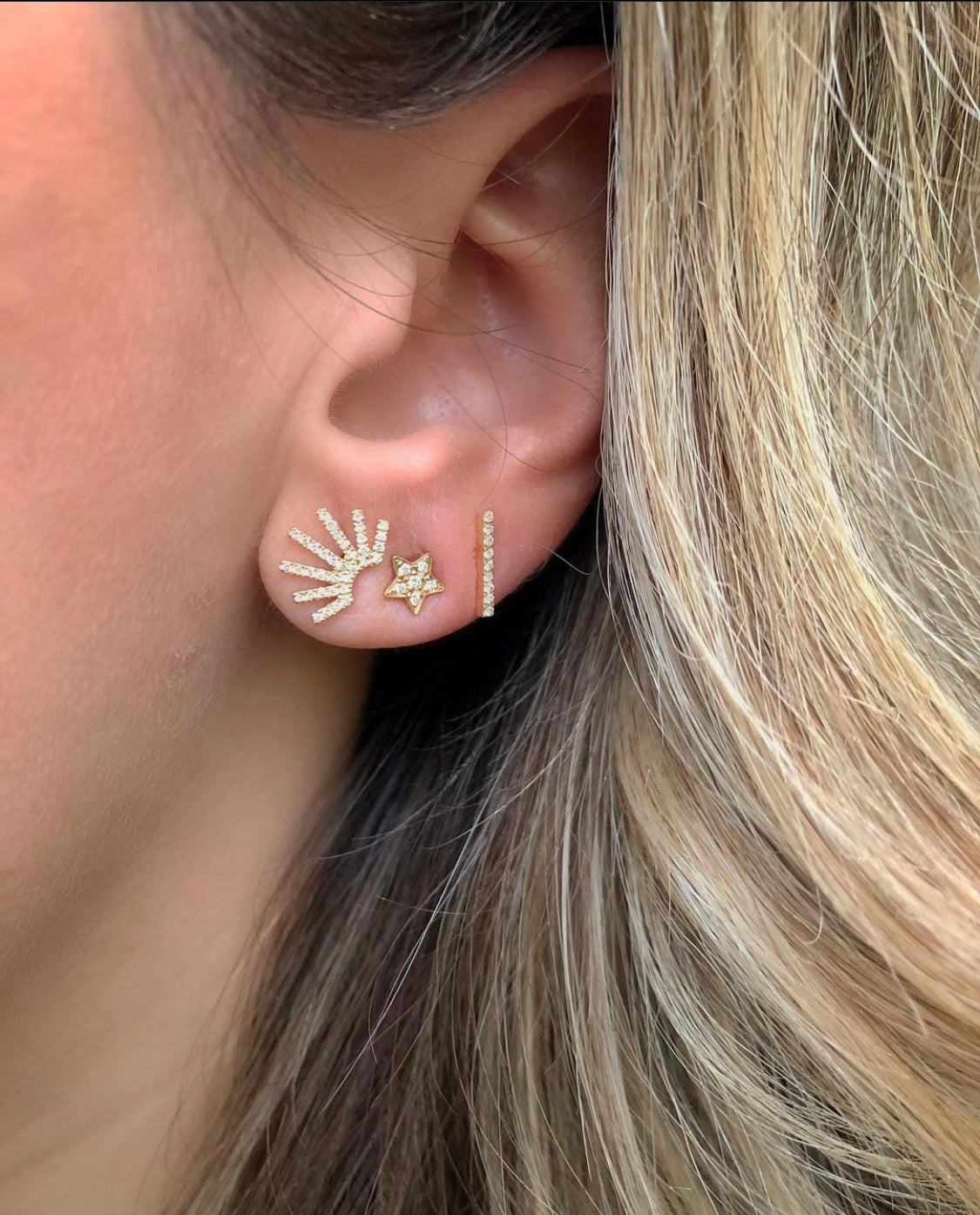 J by boghossian, bar, diamond, stud, earring, gold