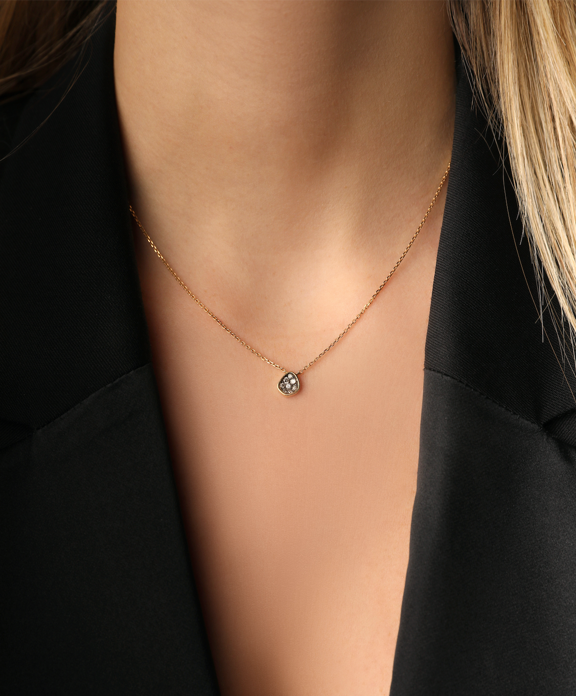  J by boghossian, white diamonds, gold, necklace, oval plum, brown diamonds